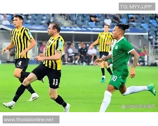 探索那些被低估的小众足球明星他们的魅力与才华值得关注