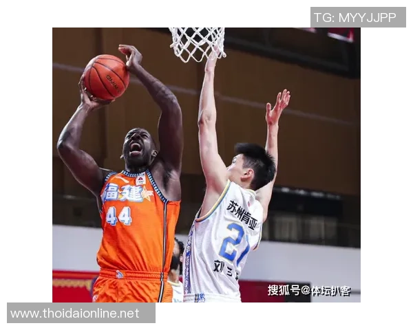 杭州羽毛球队技术争议引发热议球员表现与战术选择成焦点讨论 杭州羽毛球队技术争议引发热议球员表现与战术选择成焦点讨论