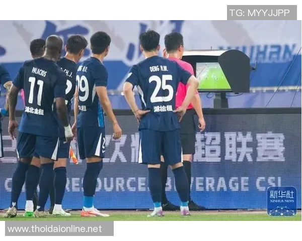 武汉足球队心理素质强劲跻身全国前四名引发热议 武汉足球队心理素质强劲跻身全国前四名引发热议