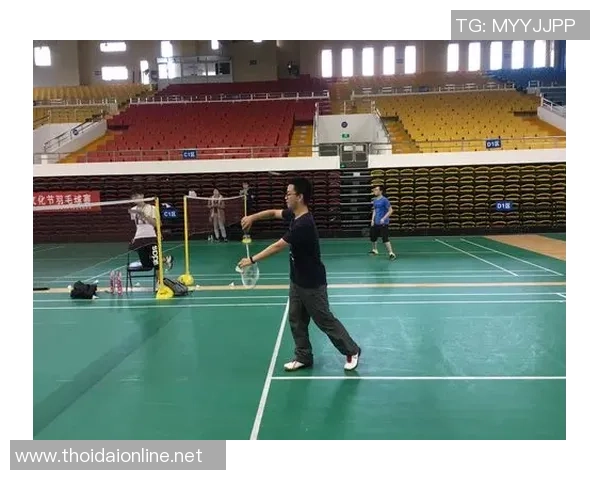 深入分析北京羽毛球队快攻战术的独特魅力与实战应用 深入分析北京羽毛球队快攻战术的独特魅力与实战应用