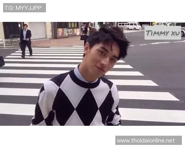 足球明星黄景瑜的成长之路与球场传奇背后的故事揭秘 足球明星黄景瑜的成长之路与球场传奇背后的故事揭秘