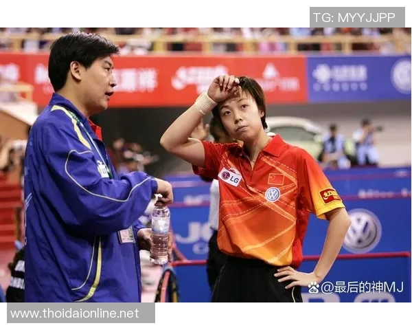 重庆篮球队大满贯点评赛场表现与比赛经验的深度分析 重庆篮球队大满贯点评赛场表现与比赛经验的深度分析