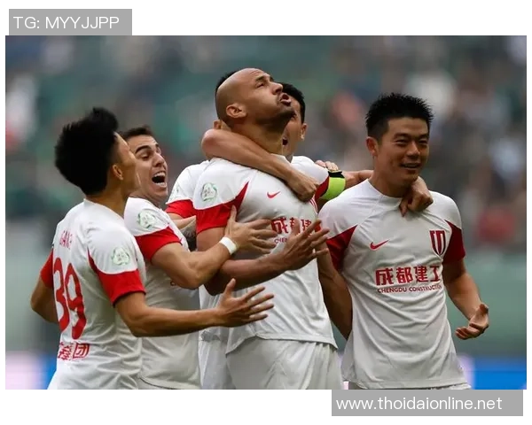 独家分析：成都足球队的配合对比